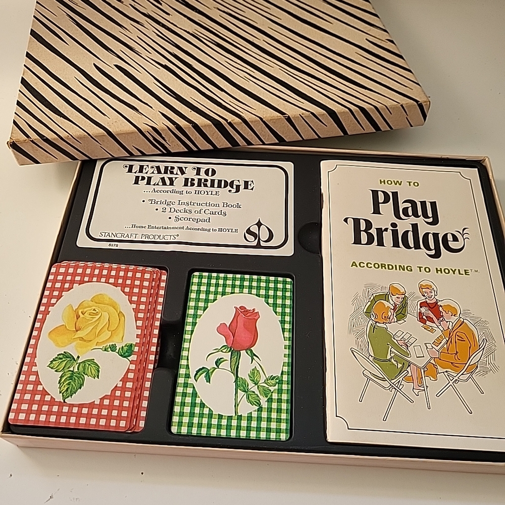 Vintage Hoyle Bridge Card Set 1975
